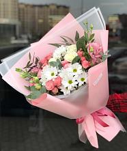 Букет цветов из:  Розы, Лизиантусы и Хризантемы в Спас-Деменске