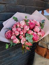 Букет цветов из:  Розы в Спас-Деменске